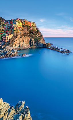 homes on the coast of Italy